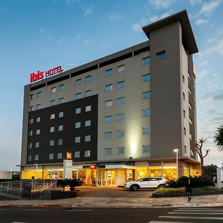 Hotel ibis Ourinhos Exterior foto