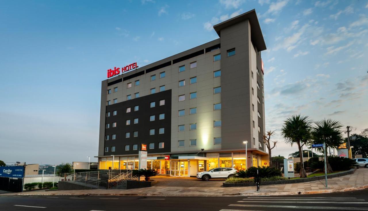 Hotel ibis Ourinhos Exterior foto